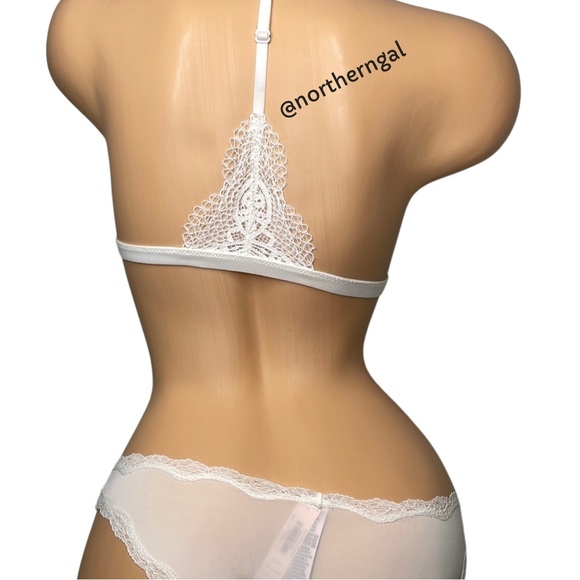 Victoria’s Secret Front Close Bralette in White - Picture 11 of 17